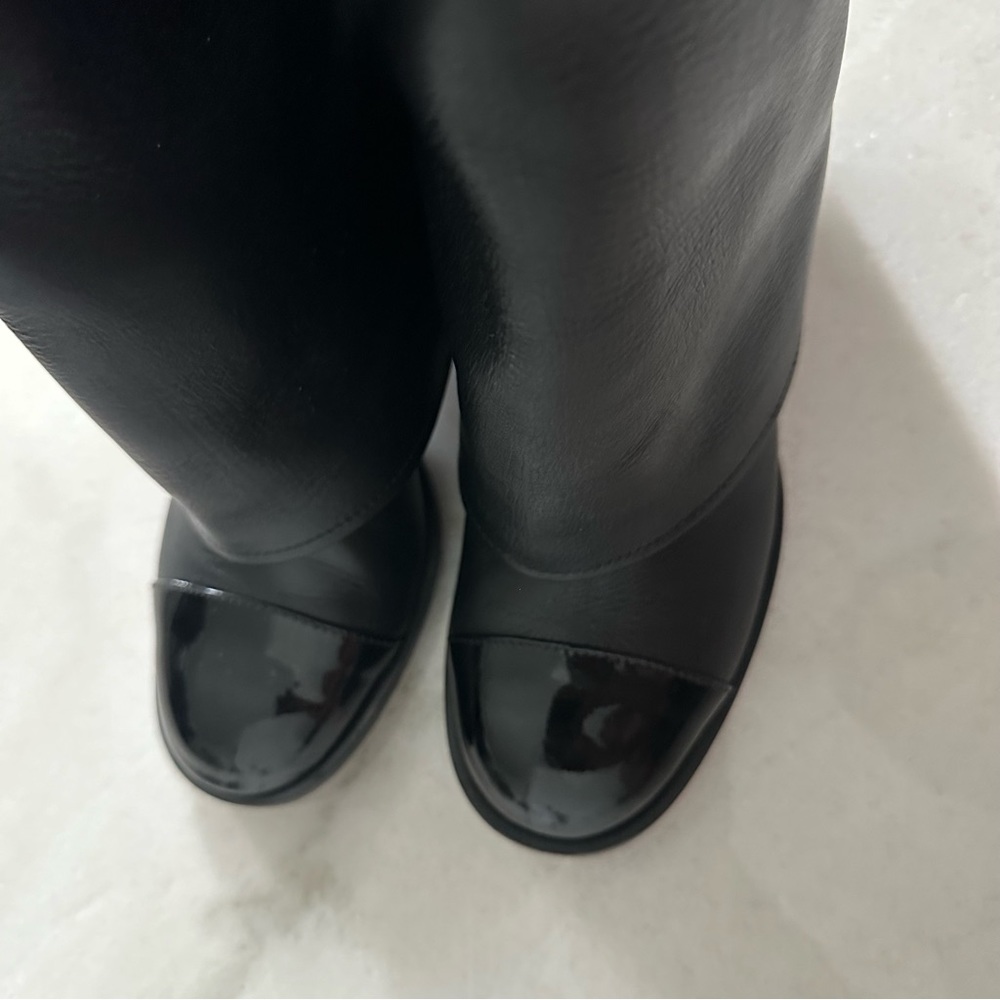 CHANEL Black Leather Knee-High Boots with Gold CC Accent - Picture 3 of 8